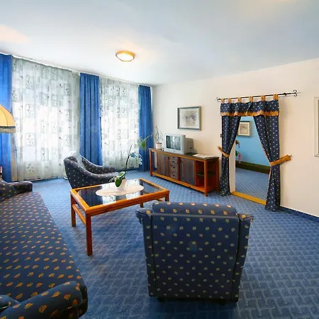 Solaster Garni 3* Třebíč