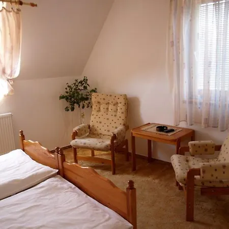Solaster Garni Hotel